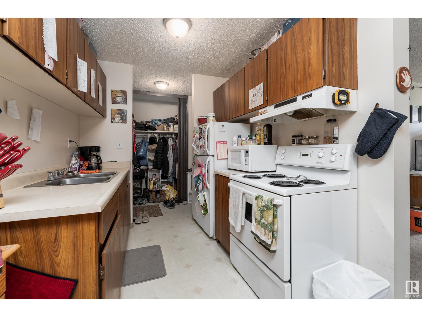 Photo 4 of 105 51 Brown St, Stony Plain AB