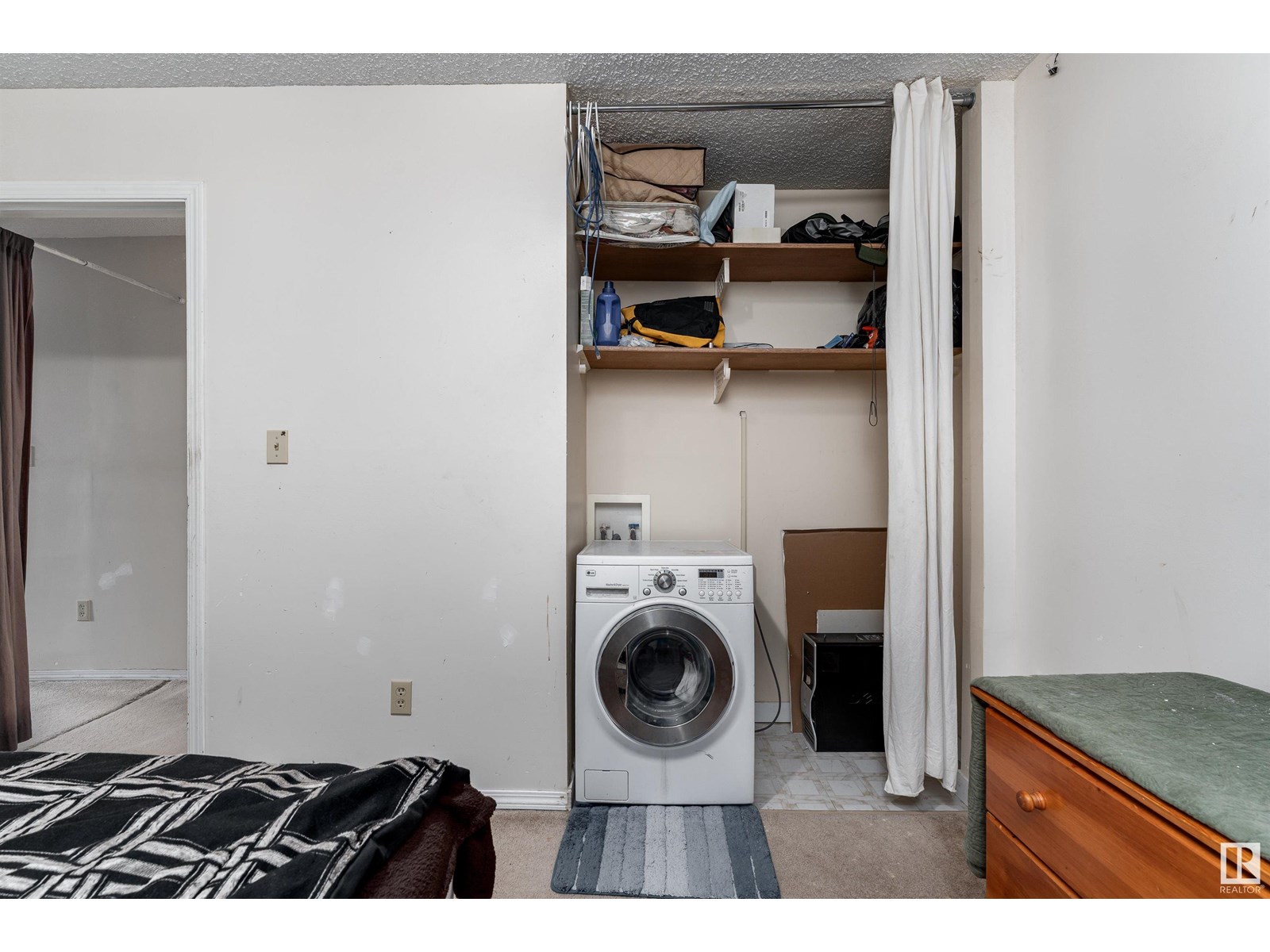 Photo 9 of 101 57 Brown St, Stony Plain AB