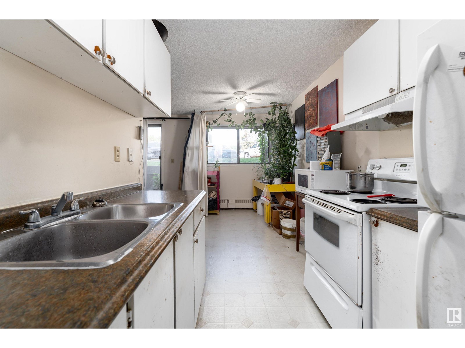 Photo 17 of 101 57 Brown St, Stony Plain AB