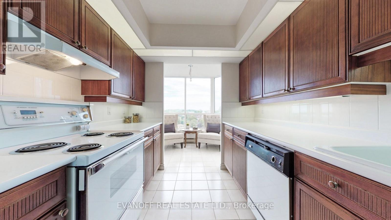 Photo 29 of 1226 10 Guildwood Parkway, Toronto ON
