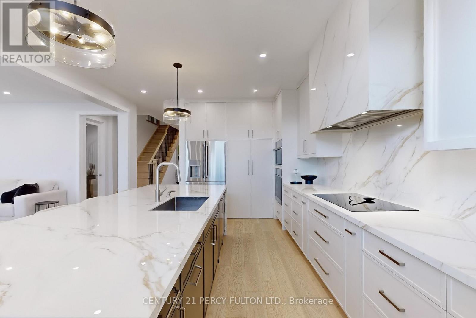 Photo 48 of 23 Sam Battaglia Crescent, Georgina ON