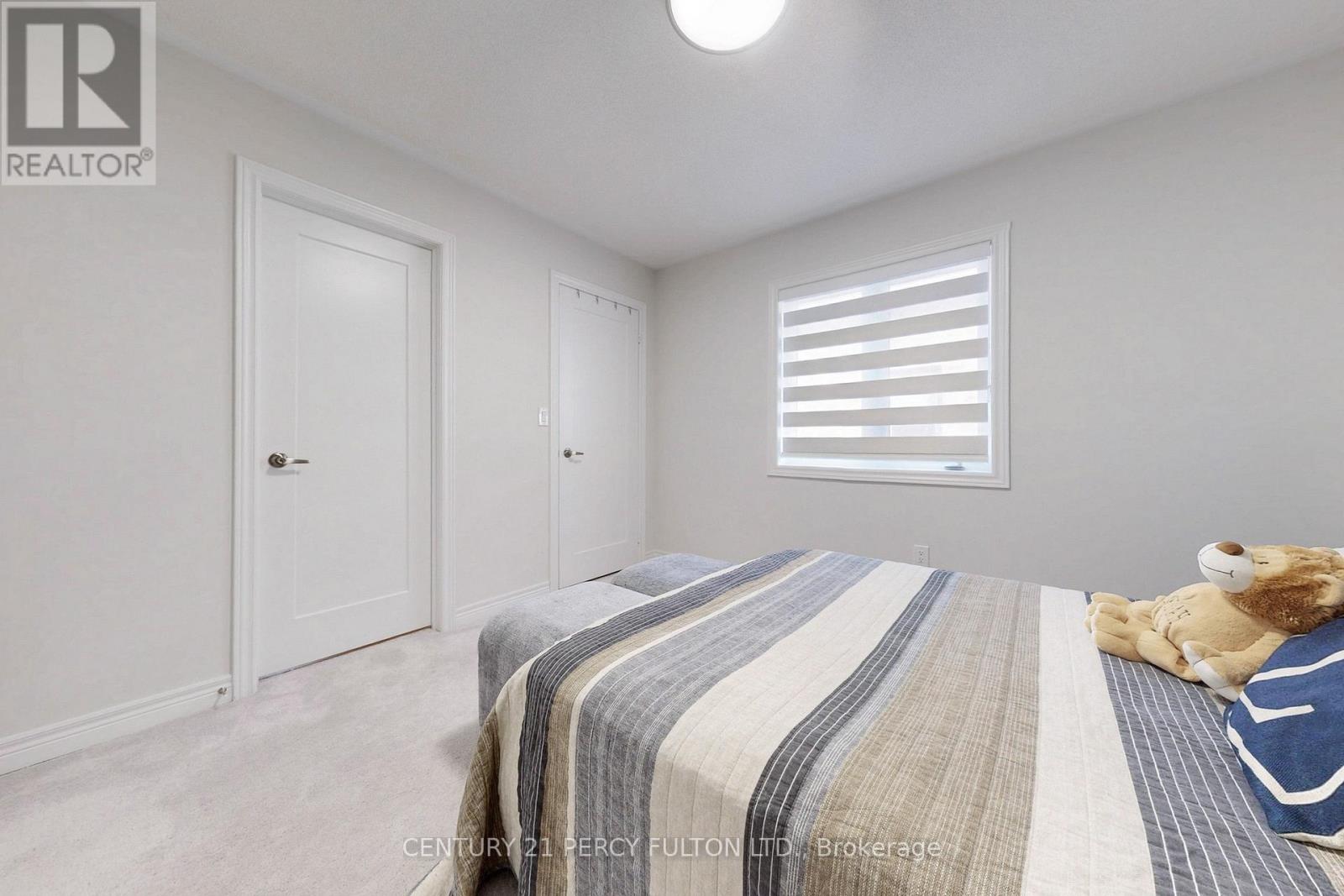 Photo 23 of 23 Sam Battaglia Crescent, Georgina ON