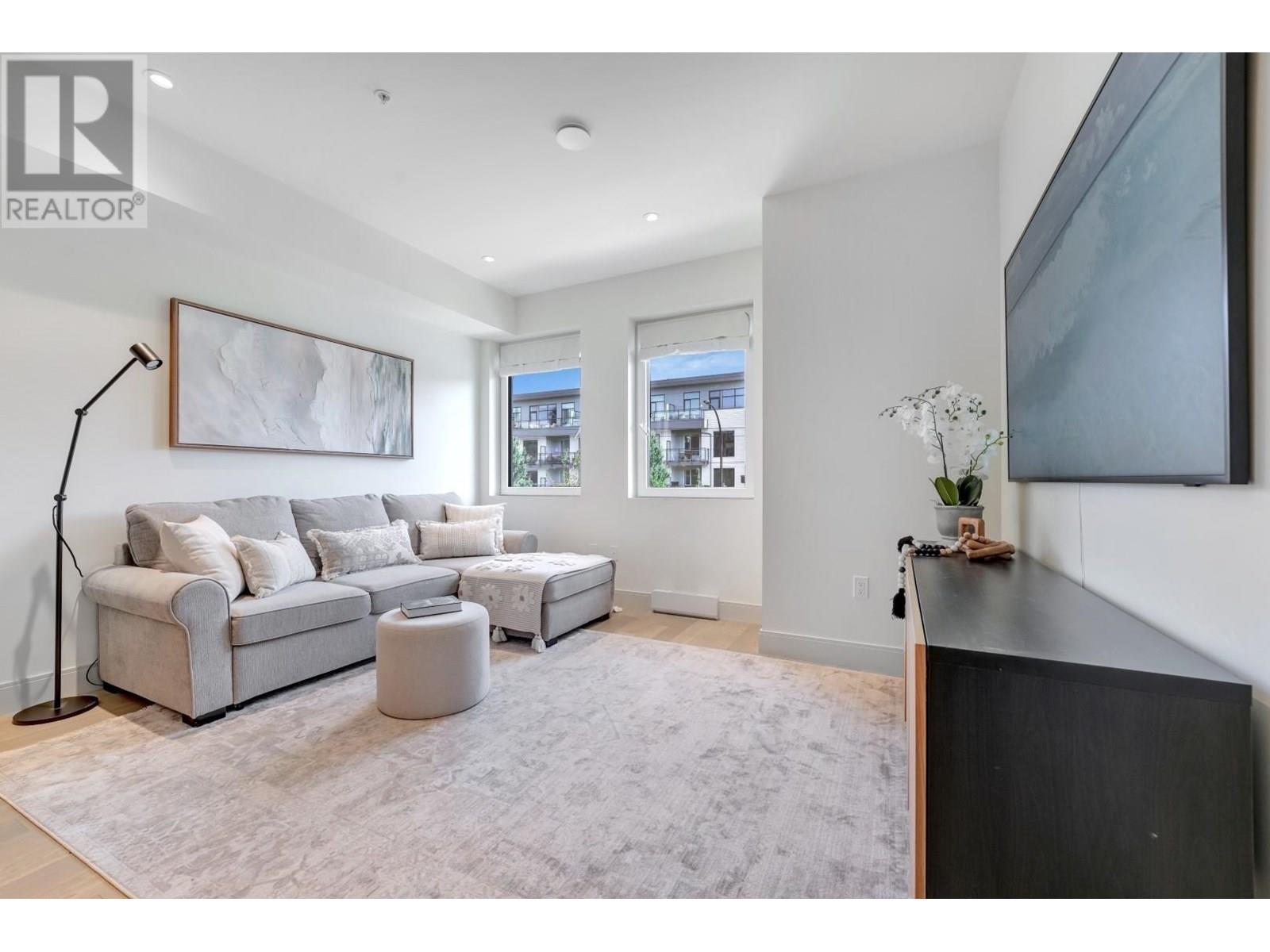 Photo 19 of 6 632 E 3rd Street, North Vancouver BC