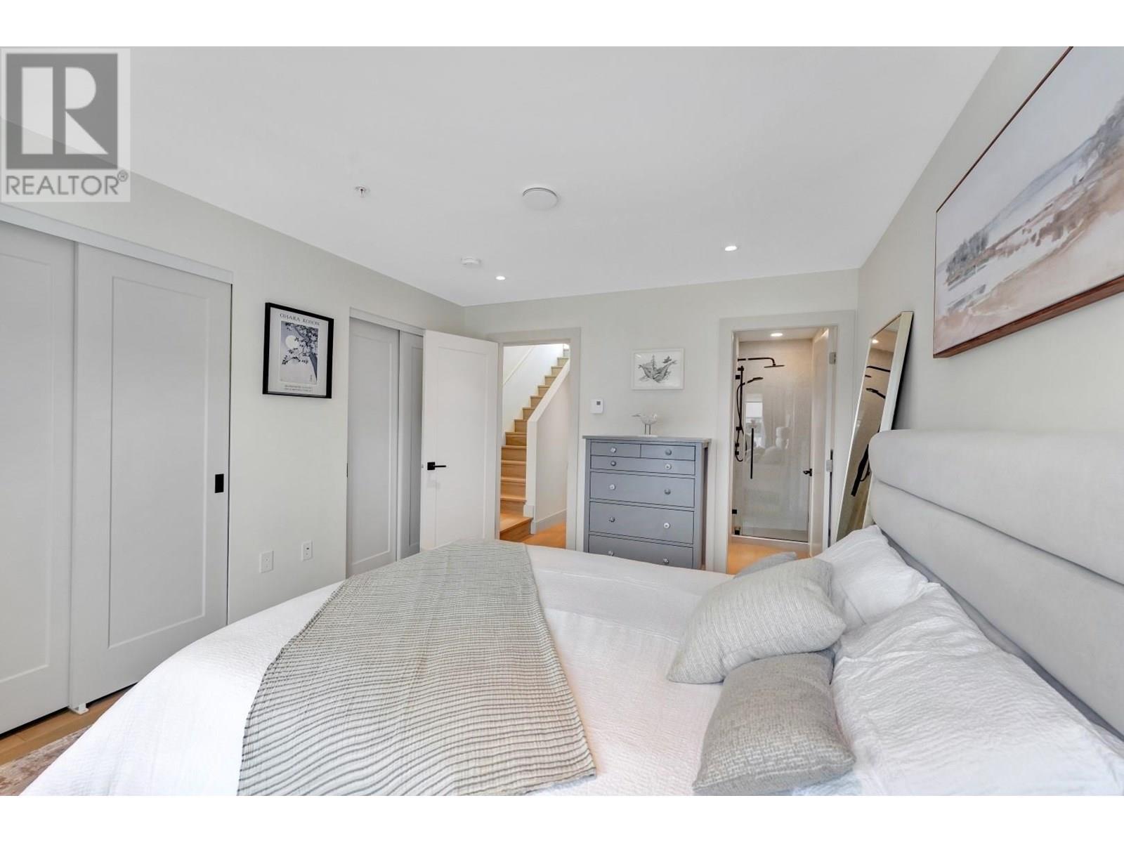 Photo 26 of 6 632 E 3rd Street, North Vancouver BC