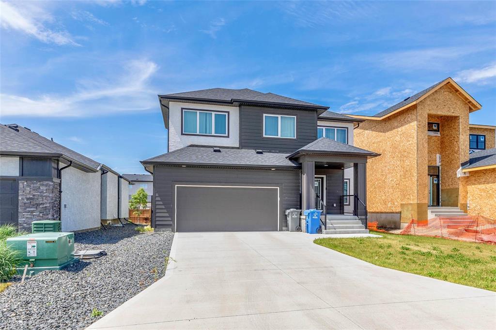 Photo 12 of 68 Cassowary Lane, Winnipeg MB