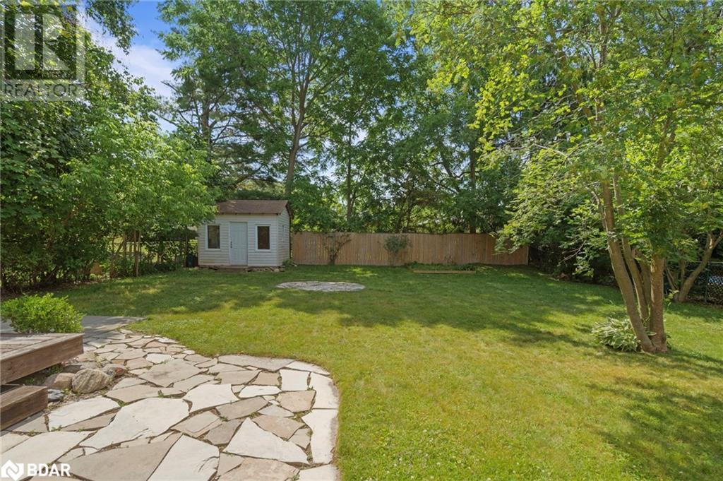 Photo 27 of 205 Wellington Street E, Barrie ON