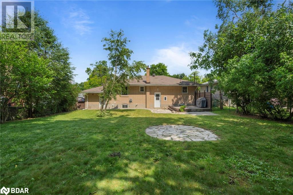 Photo 28 of 205 Wellington Street E, Barrie ON
