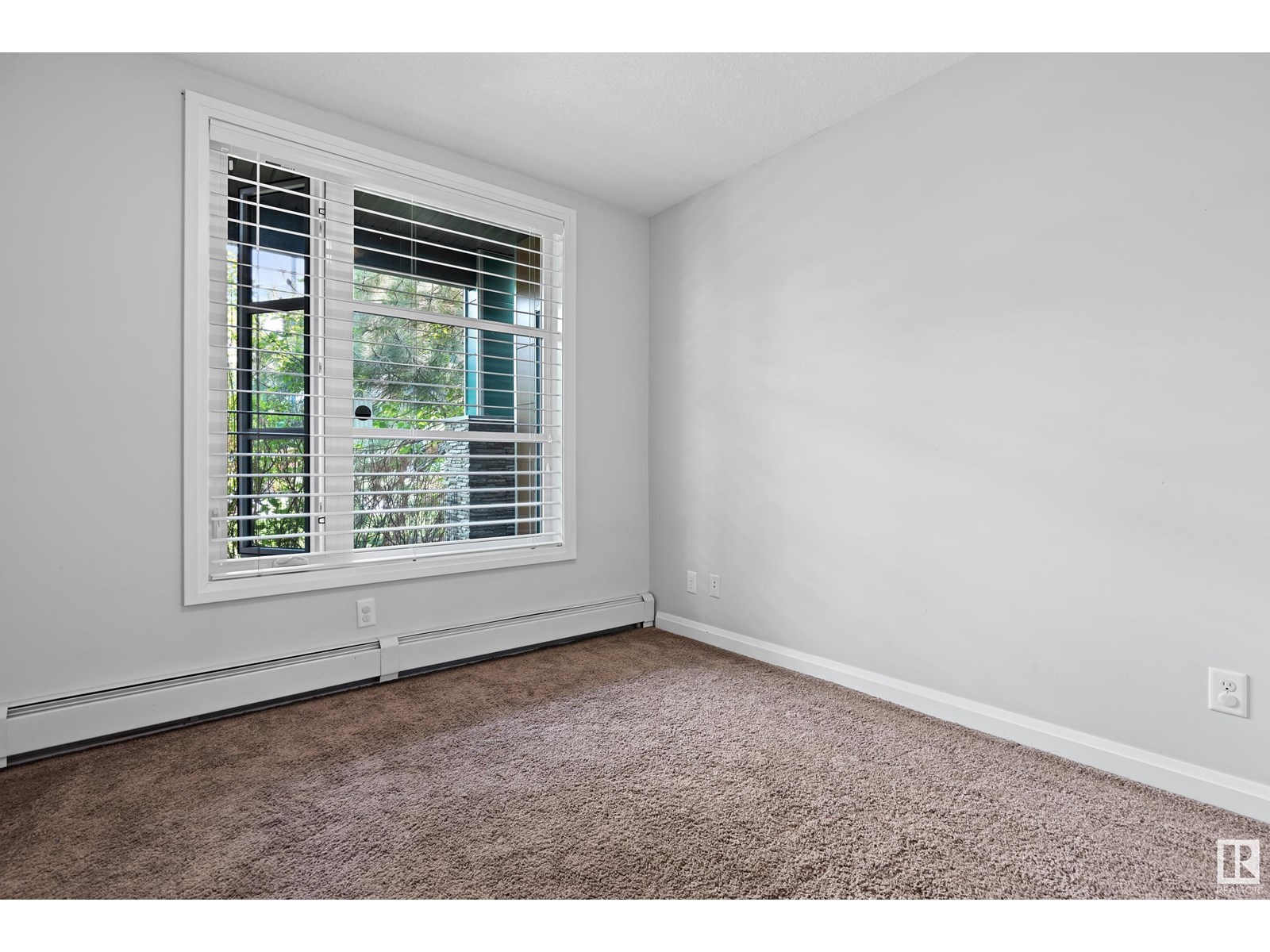 Photo 7 of 115 2588 Anderson Wy Sw, Edmonton AB