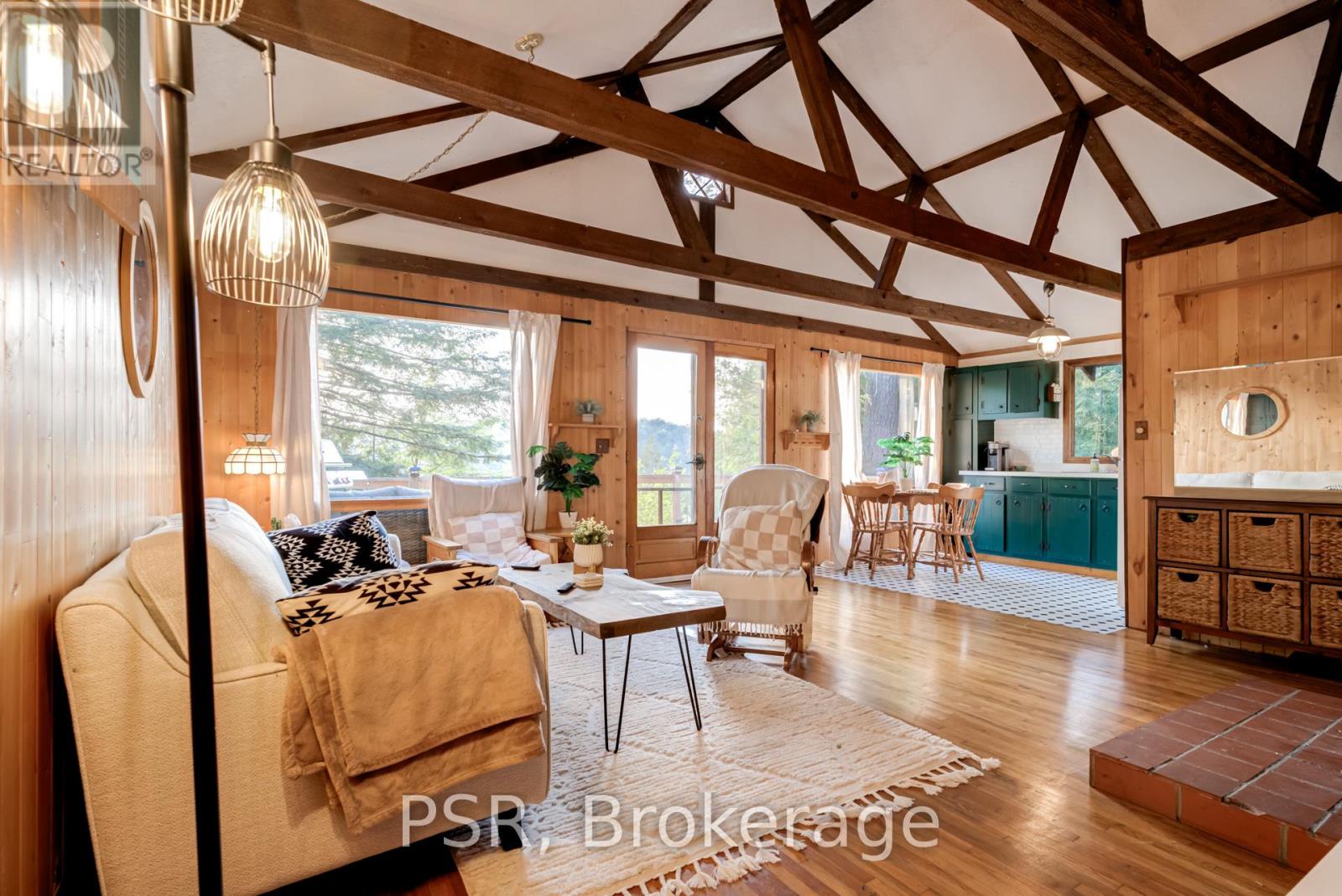 Photo 1 of 1027 North Pine Drive, Lake Of Bays ON