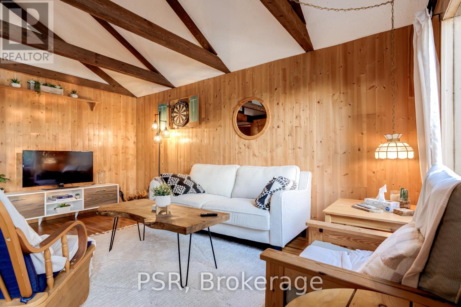 Photo 18 of 1027 North Pine Drive, Lake Of Bays ON