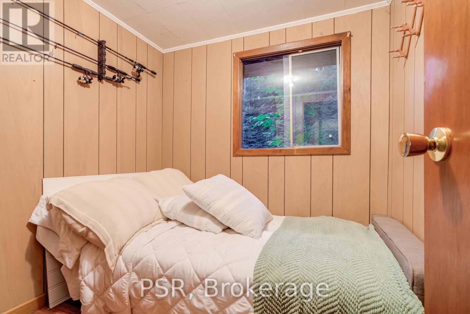 Photo 5 of 1027 North Pine Drive, Lake Of Bays ON