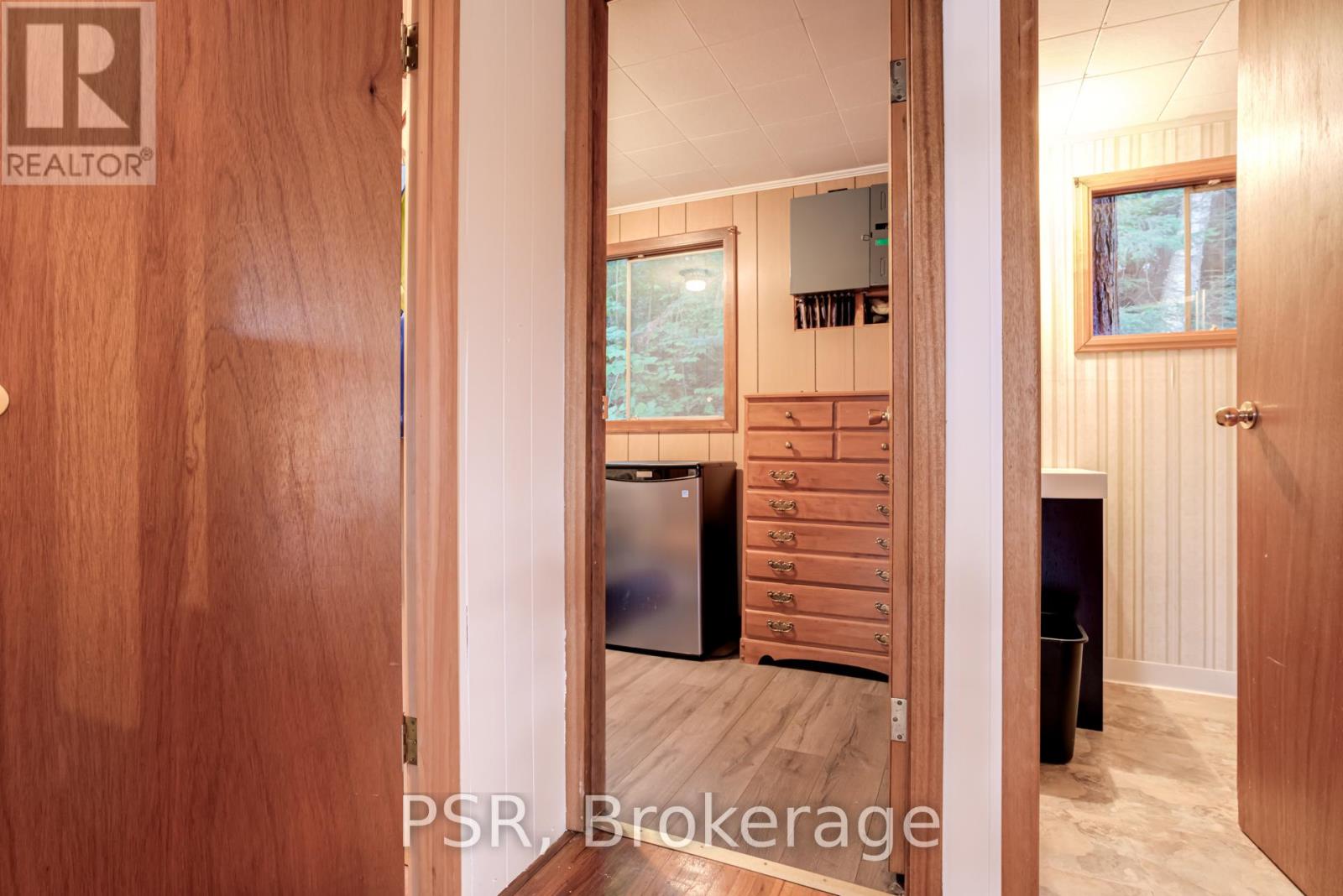 Photo 23 of 1027 North Pine Drive, Lake Of Bays ON