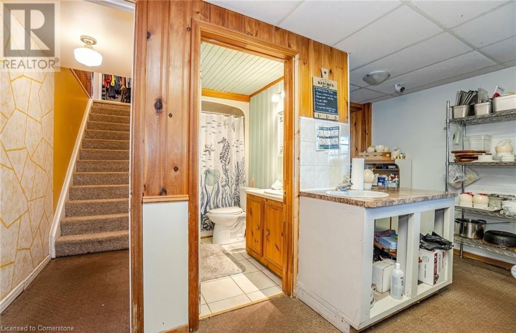 Photo 4 of 8299 Concession 2 Rd, West Lincoln ON