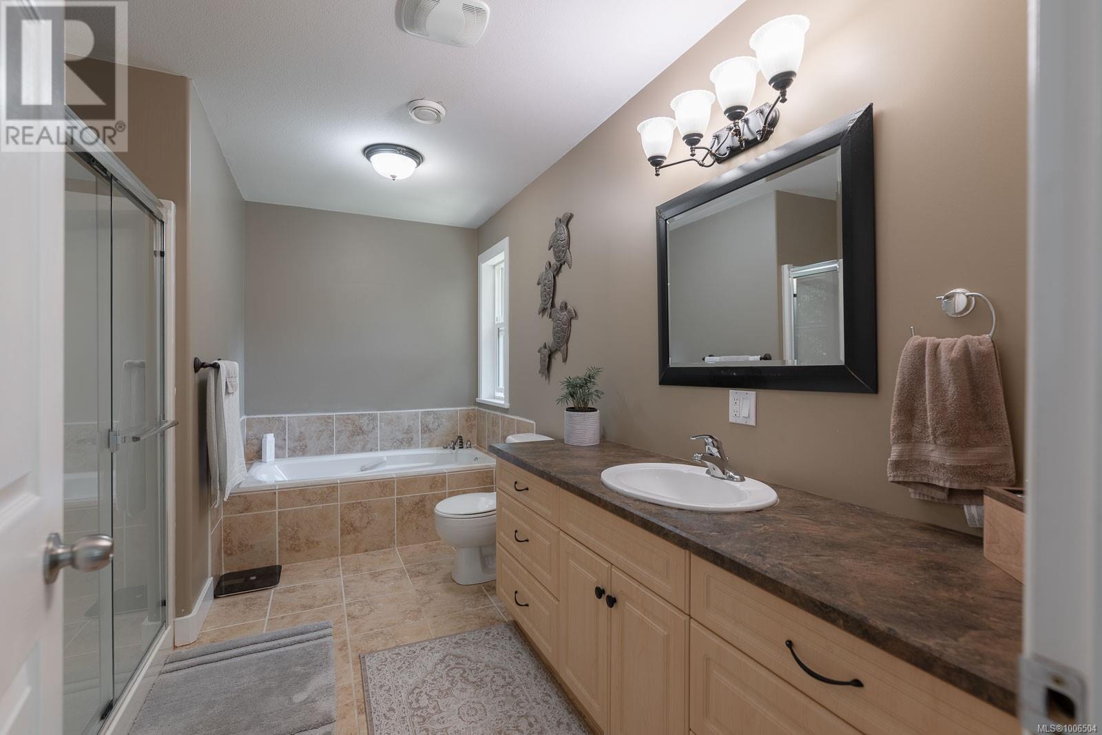 Photo 23 of 1890 Pierce Way, Qualicum Beach BC