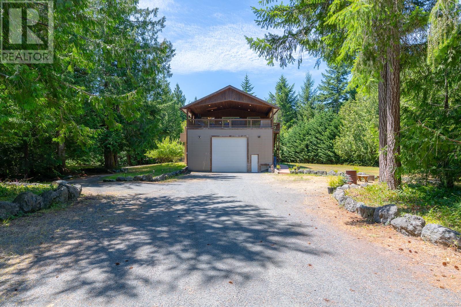 Photo 38 of 1890 Pierce Way, Qualicum Beach BC