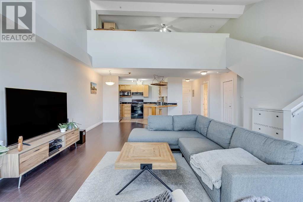 Single Family House Multi-level for Sale in    Avenue SW South Calgary Calgary 