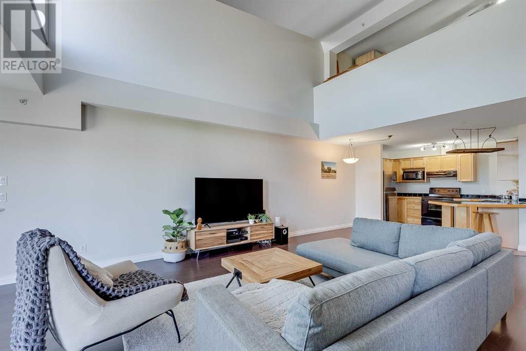 Single Family House Multi-level for Sale in    Avenue SW South Calgary Calgary 