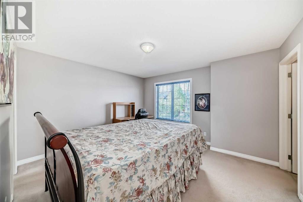 Single Family House for Sale in  Taradale Drive NE Taradale Calgary 