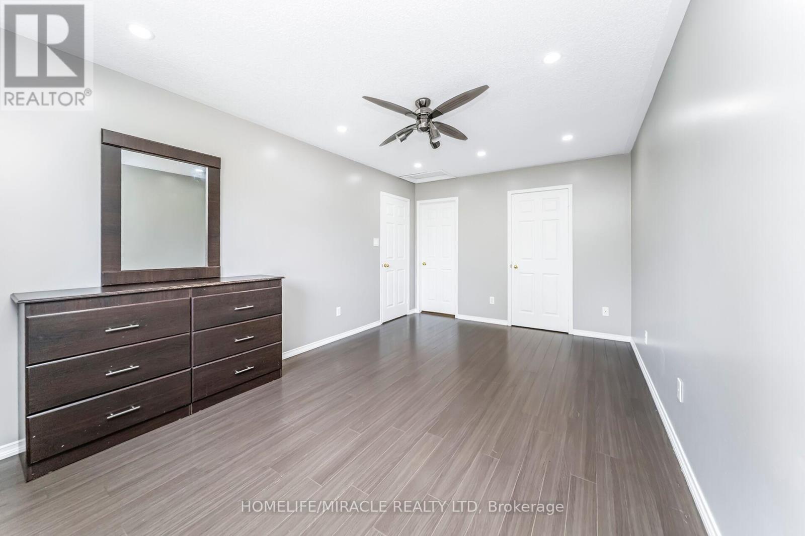 Photo 6 of 24 Chiccony Court, New Tecumseth ON