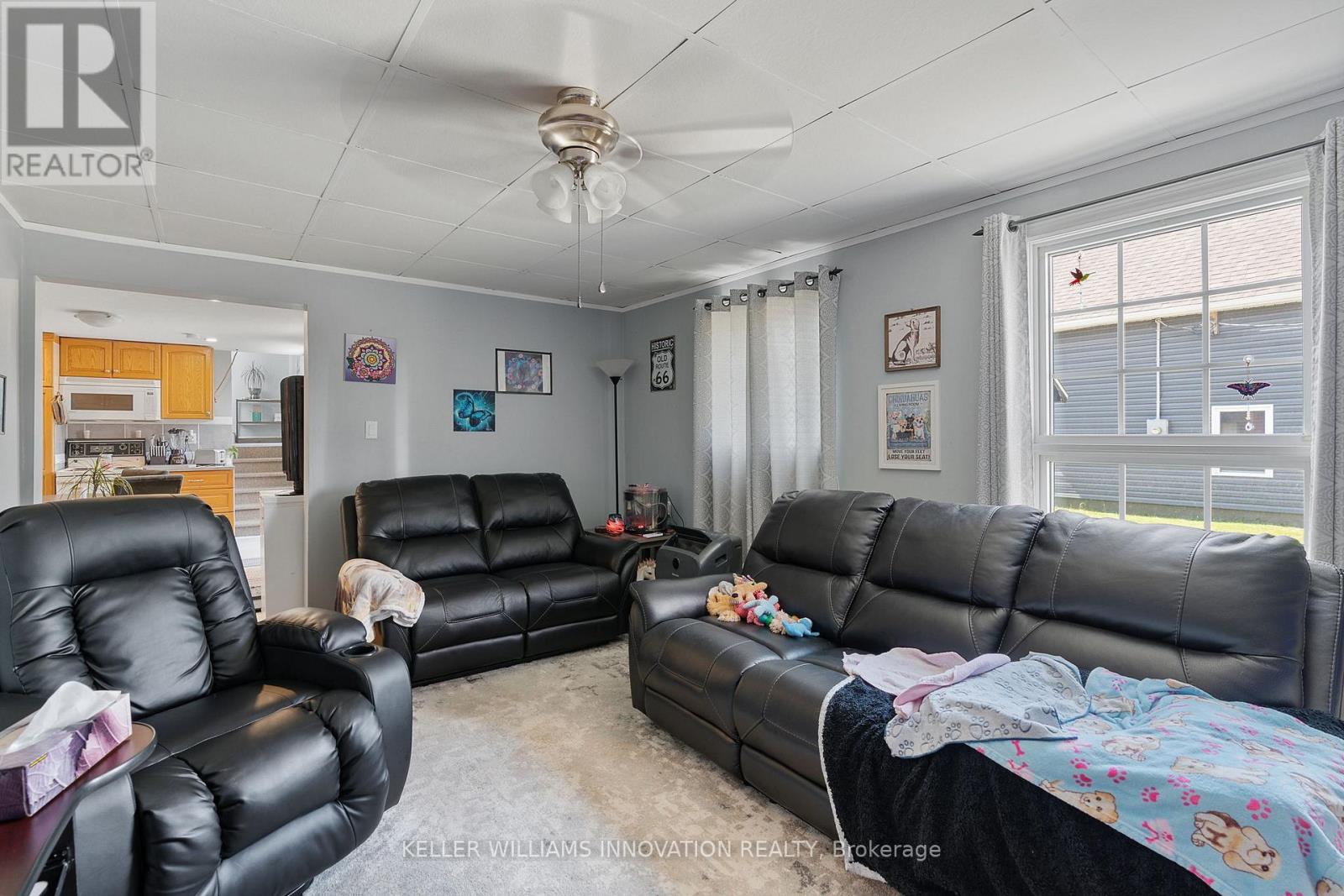 Photo 22 of 23 Railway Street, Haldimand ON