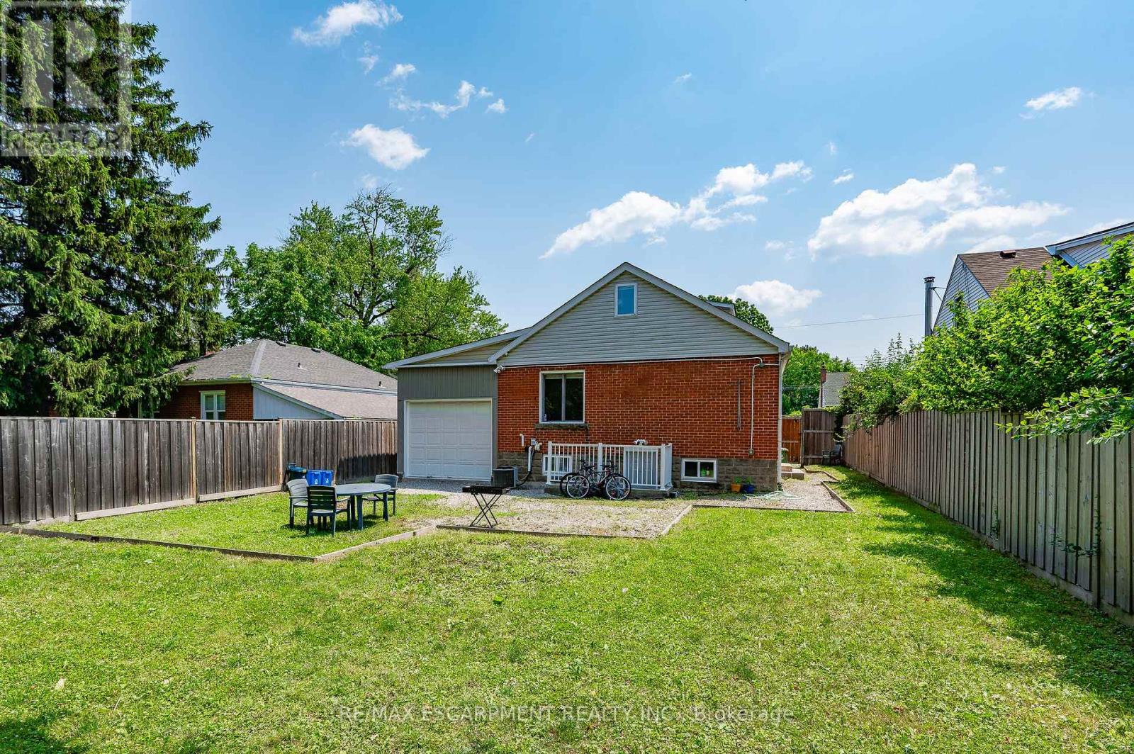 Photo 18 of 78 West 3rd Street, Hamilton ON
