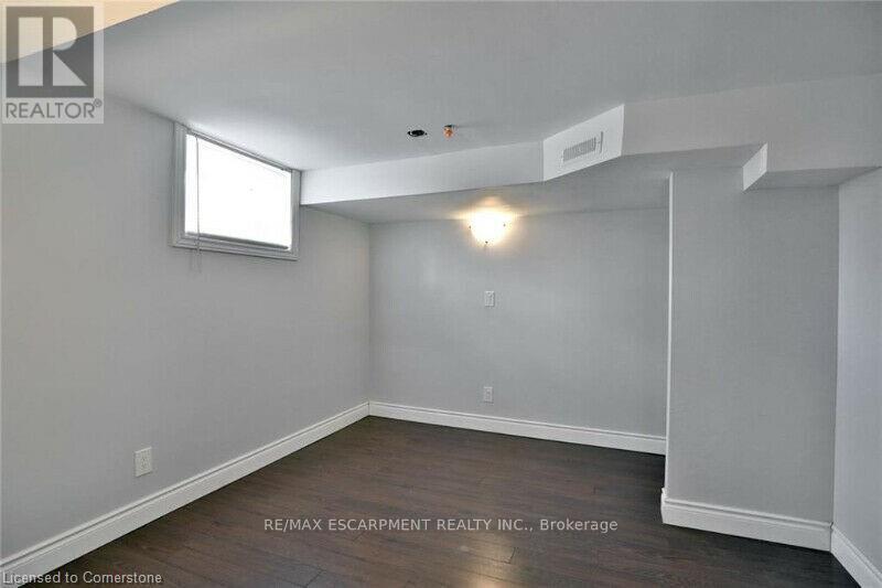 Photo 12 of 78 West 3rd Street, Hamilton ON