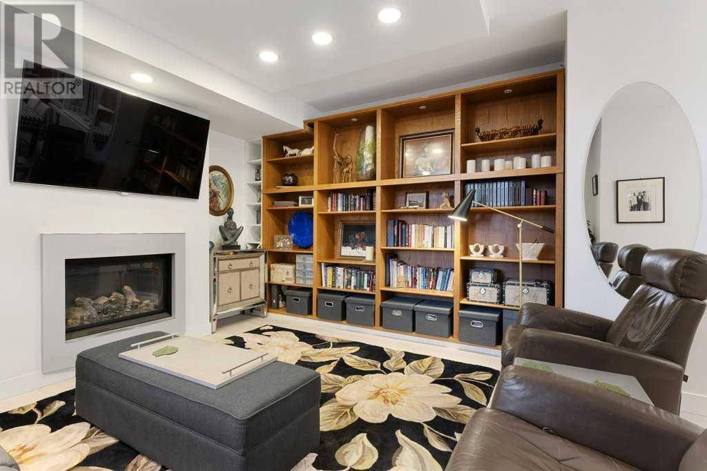 Single Family House for Sale in   Riverfront Avenue SW Chinatown Calgary 