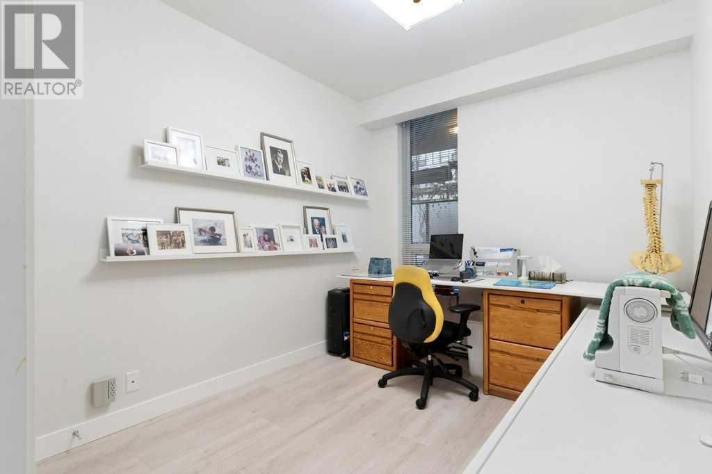 Single Family House for Sale in   Riverfront Avenue SW Chinatown Calgary 