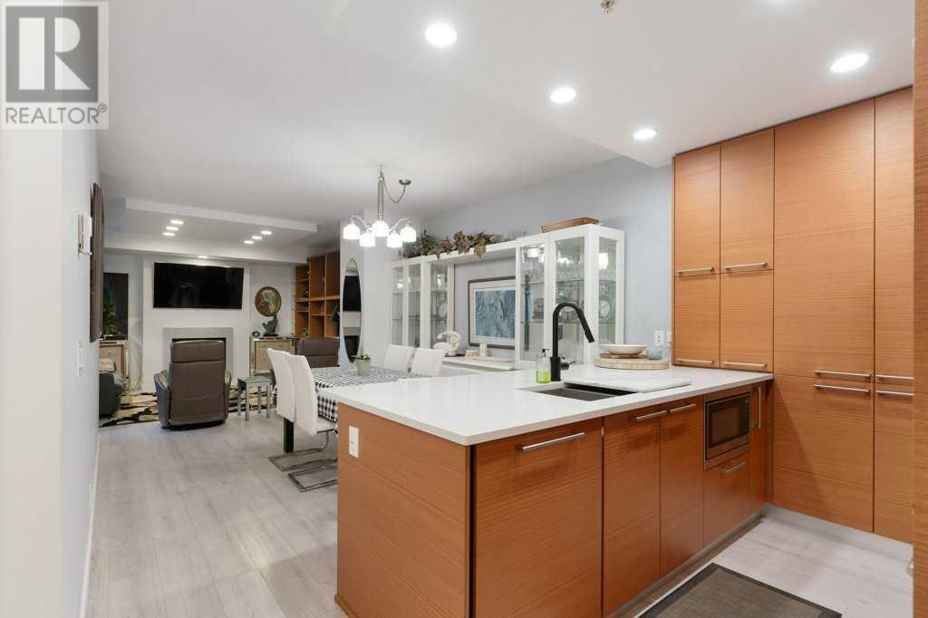 Single Family House for Sale in   Riverfront Avenue SW Chinatown Calgary 