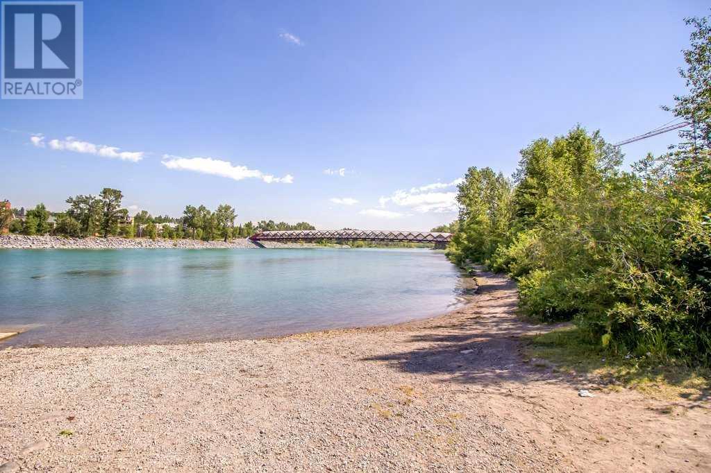 Single Family House for Sale in   Riverfront Avenue SW Chinatown Calgary 
