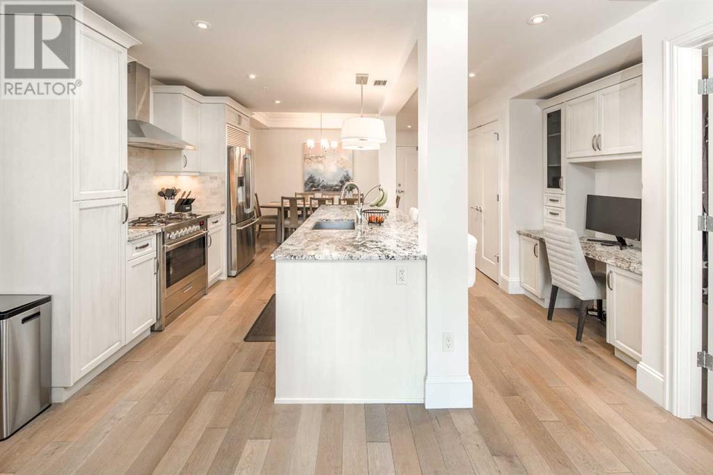 Single Family House for Sale in   Quarry Way SE Douglasdale/Glen Calgary 