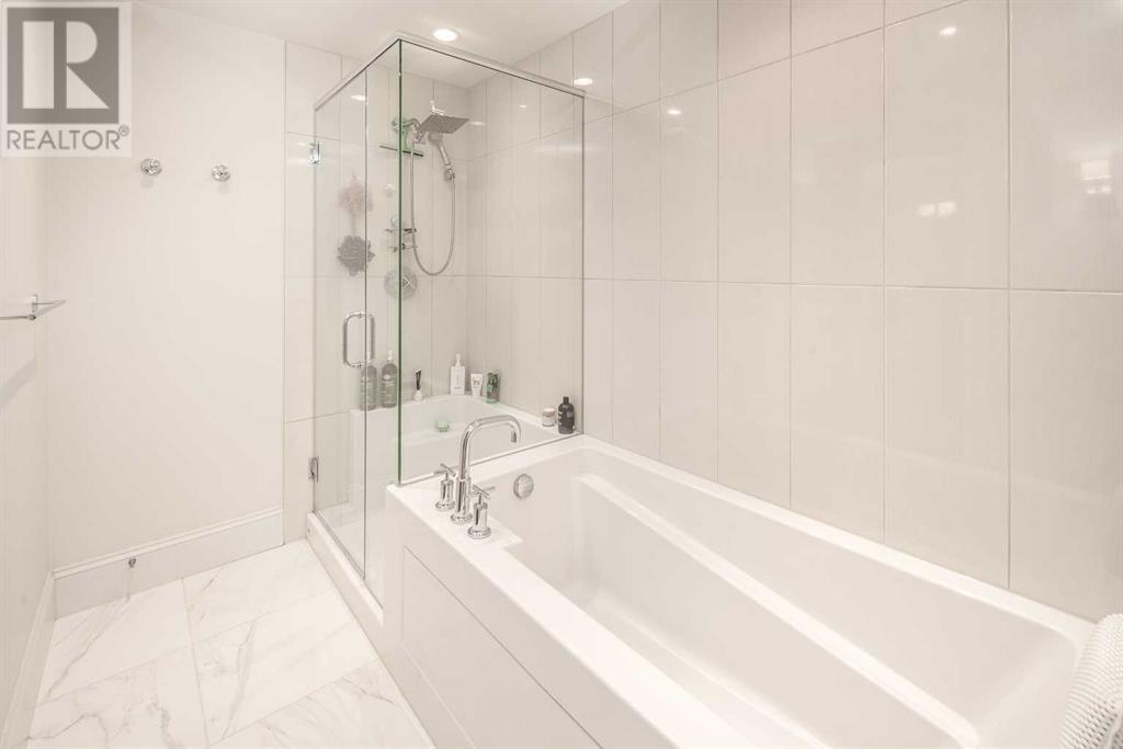 Single Family House for Sale in   Quarry Way SE Douglasdale/Glen Calgary 