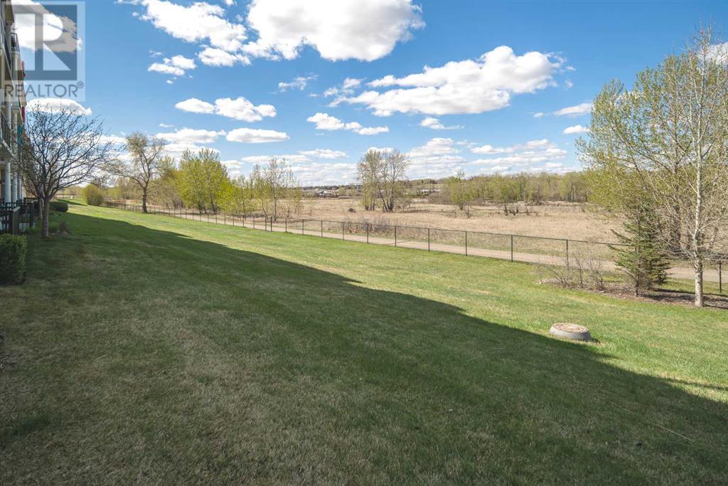 Single Family House for Sale in   Quarry Way SE Douglasdale/Glen Calgary 