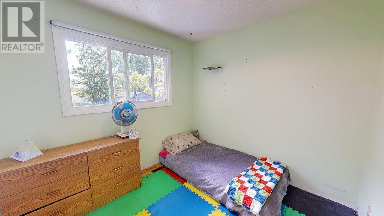 Photo 3 of 9311 98 A Avenue, Fort St John BC
