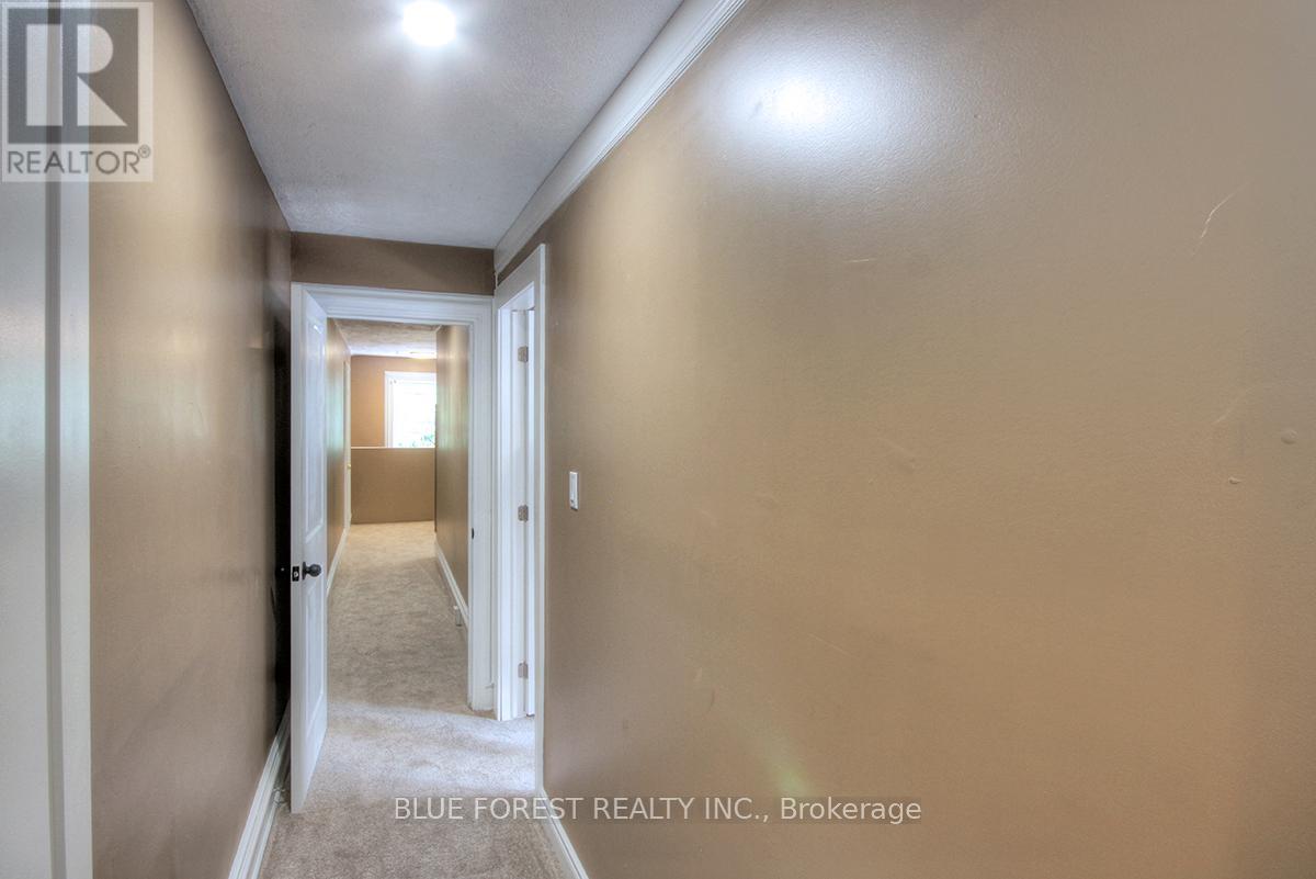 Photo 15 of 89 Gladstone Avenue, St Thomas ON