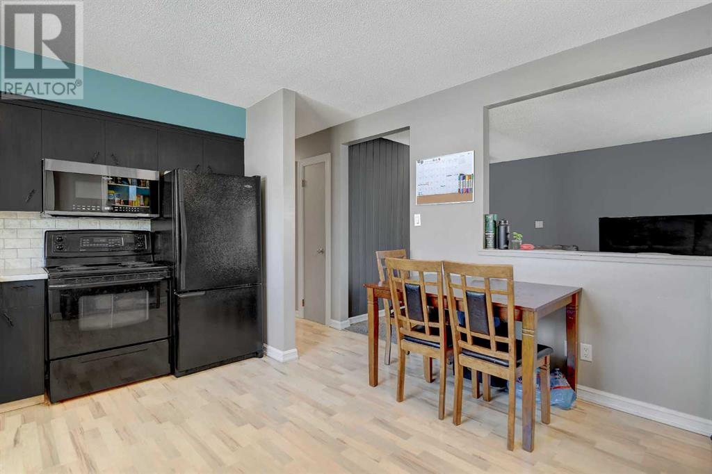 Single Family House Bungalow for Sale in  A Street Mountview Grande Prairie 