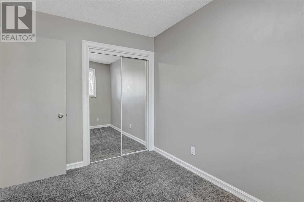 Single Family House Bungalow for Sale in  A Street Mountview Grande Prairie 