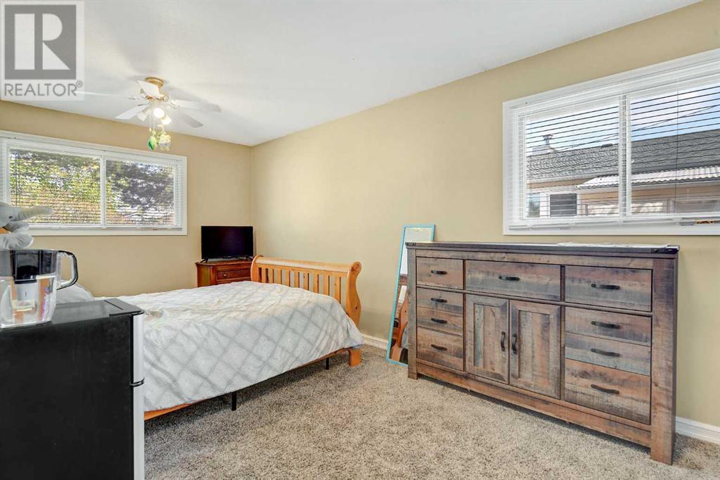 Single Family House Bungalow for Sale in  A Street Mountview Grande Prairie 