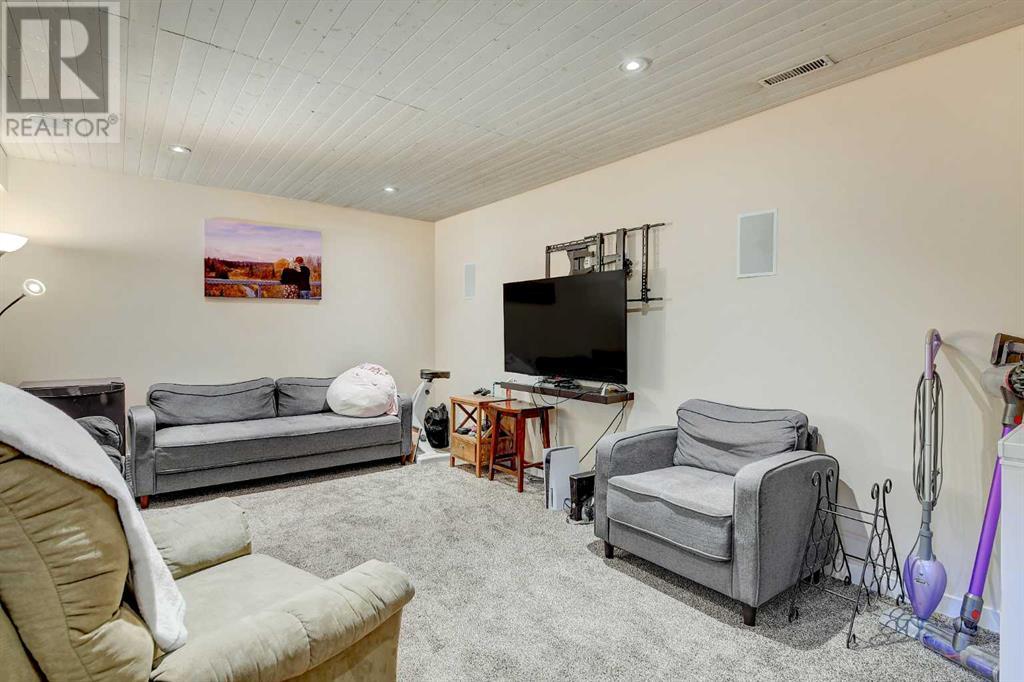 Single Family House Bungalow for Sale in  A Street Mountview Grande Prairie 