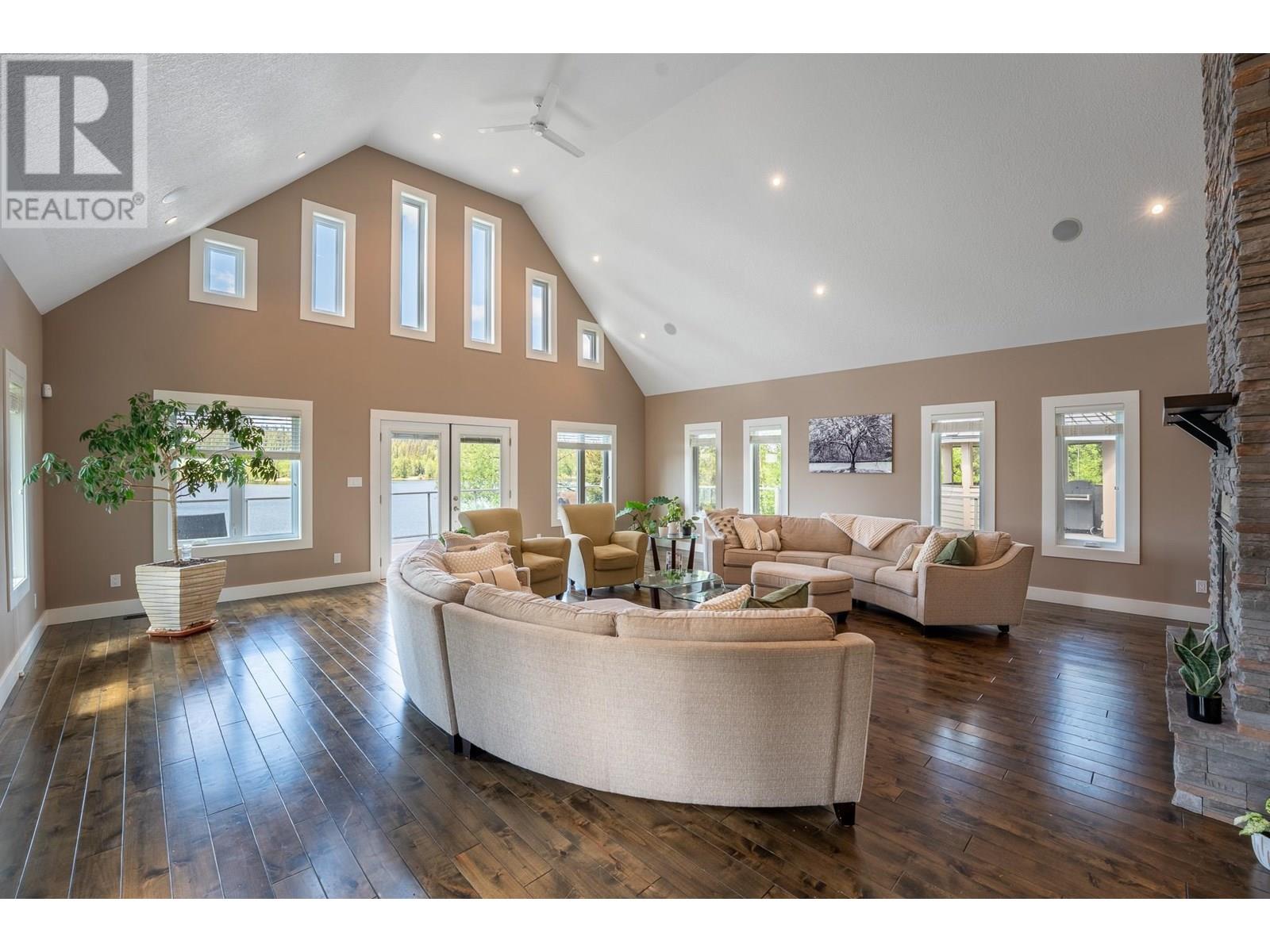 21565 WEST LAKE ROAD, Prince George
