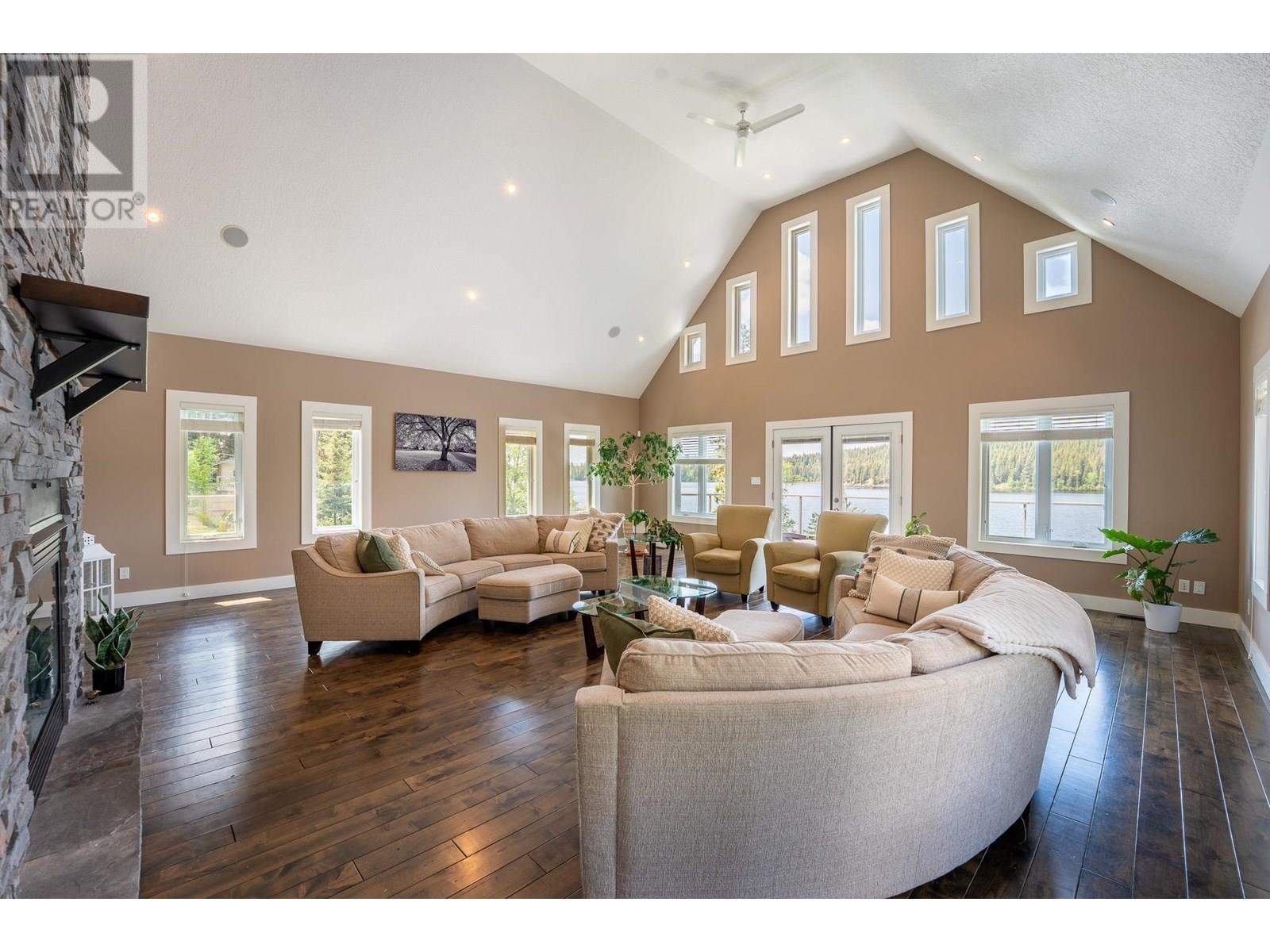 21565 WEST LAKE ROAD, Prince George