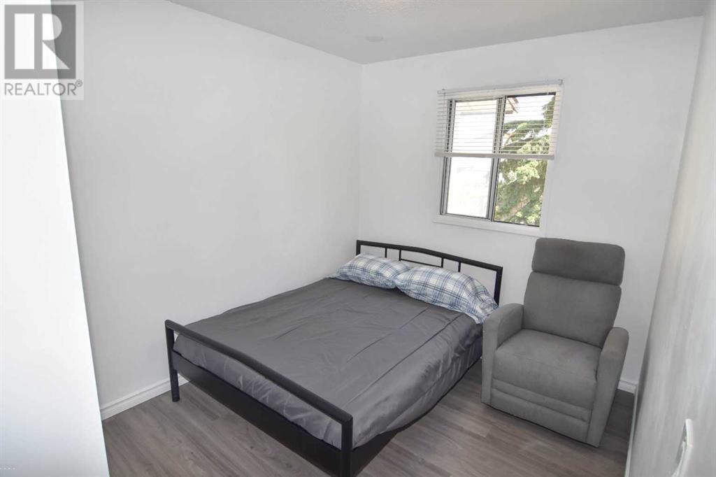 Single Family House for Sale in   Templemont Way NE Temple Calgary 