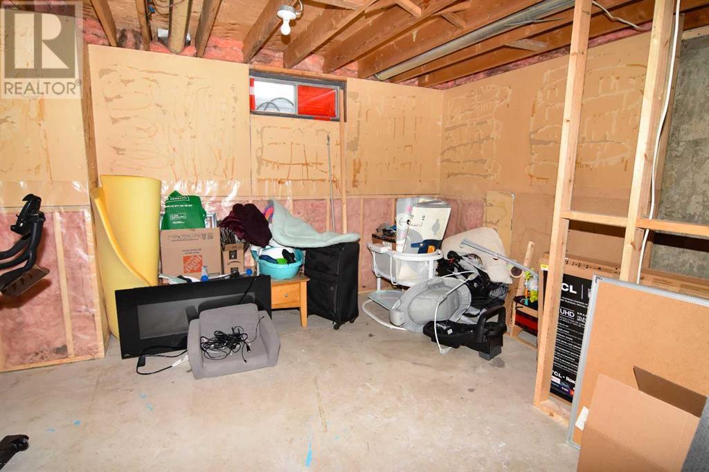 Single Family House for Sale in   Templemont Way NE Temple Calgary 