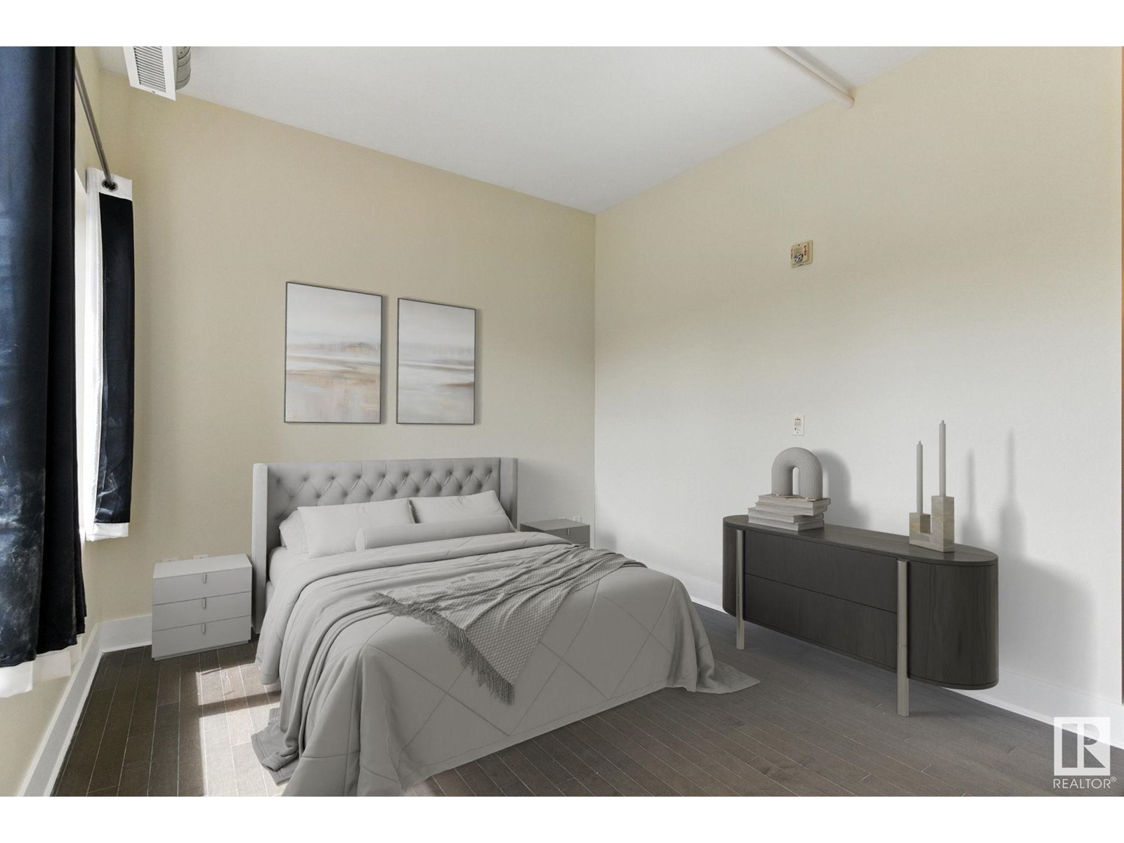 Photo 1 of 204 11633 105 Av Nw, Edmonton AB