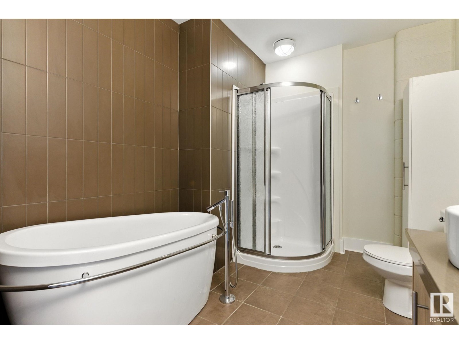 Photo 20 of 204 11633 105 Av Nw, Edmonton AB