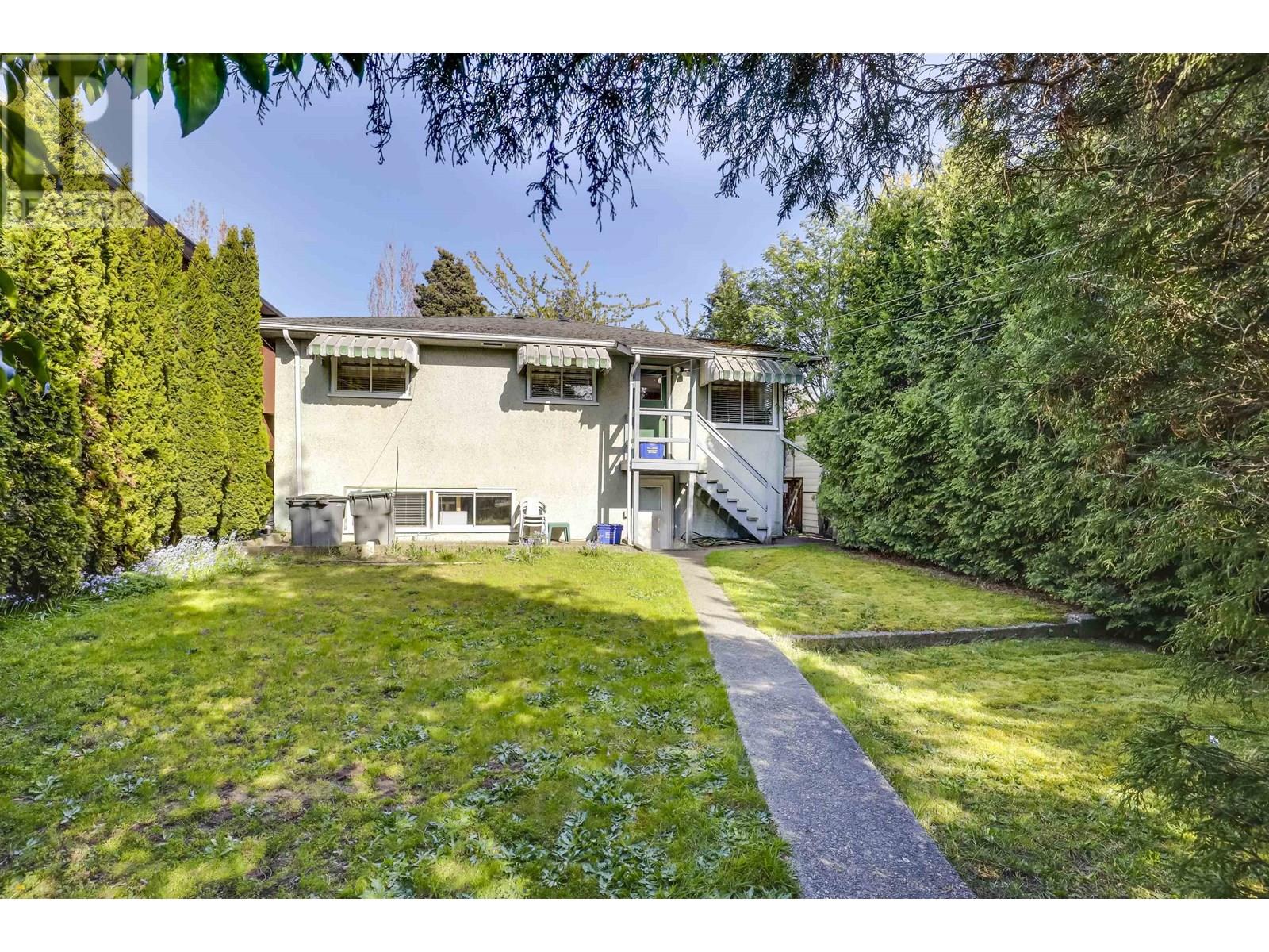 7475 KNIGHT STREET, Vancouver real estate listing R3011877