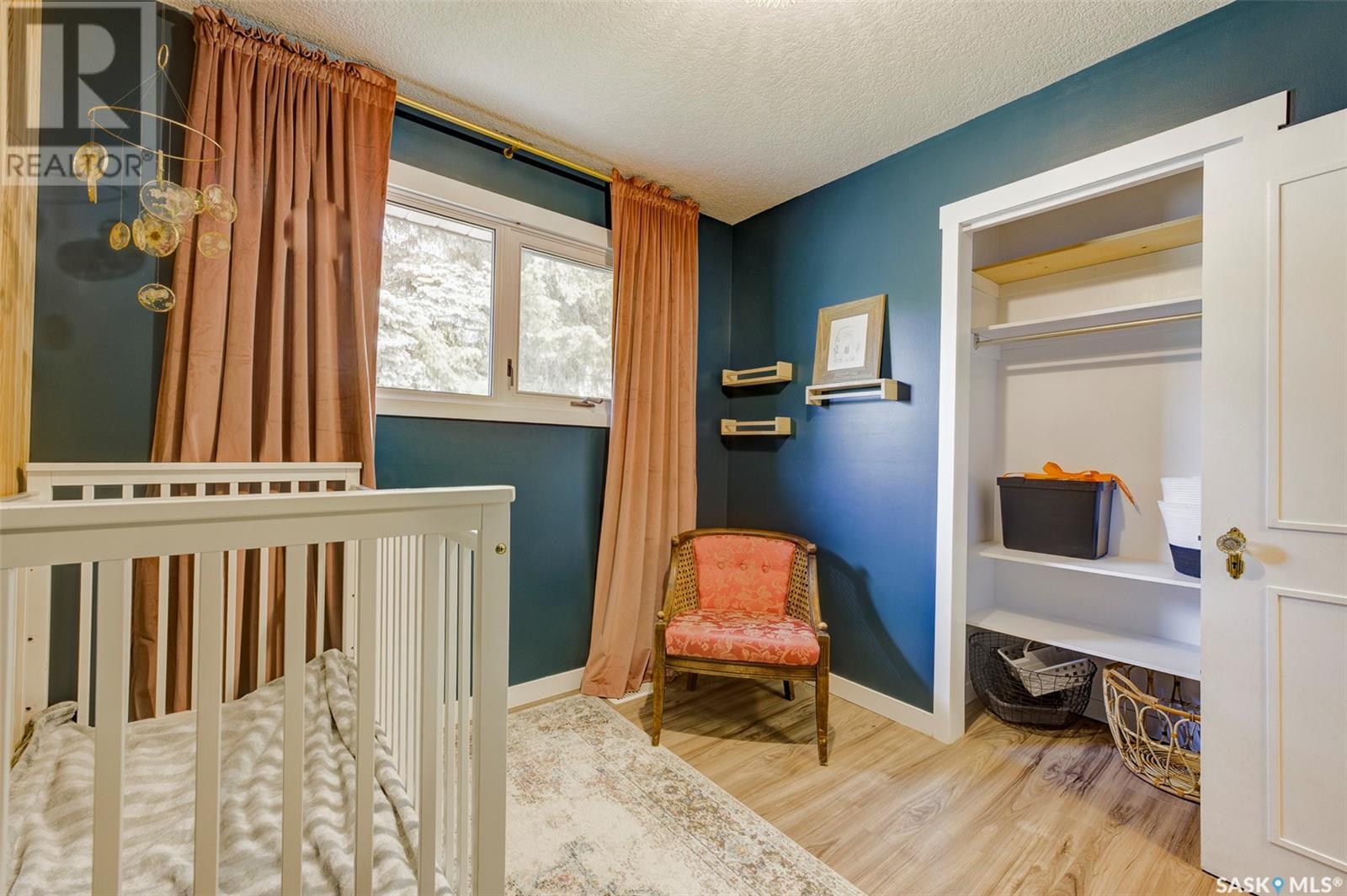 Single Family House Bungalow for Sale in Cres  Highlands CRESCENT Saskatoon 