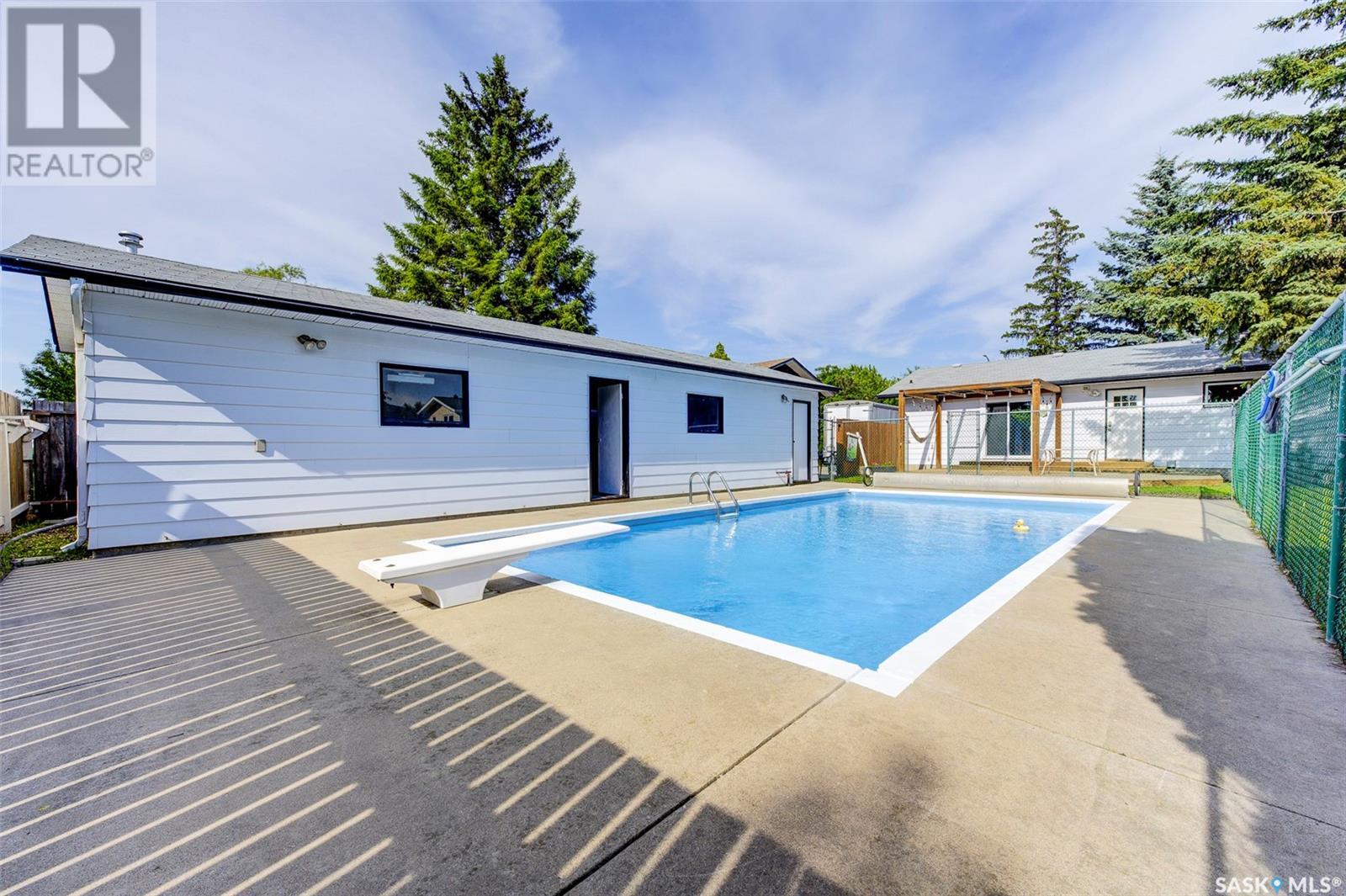 Single Family House Bungalow for Sale in Cres  Highlands CRESCENT Saskatoon 