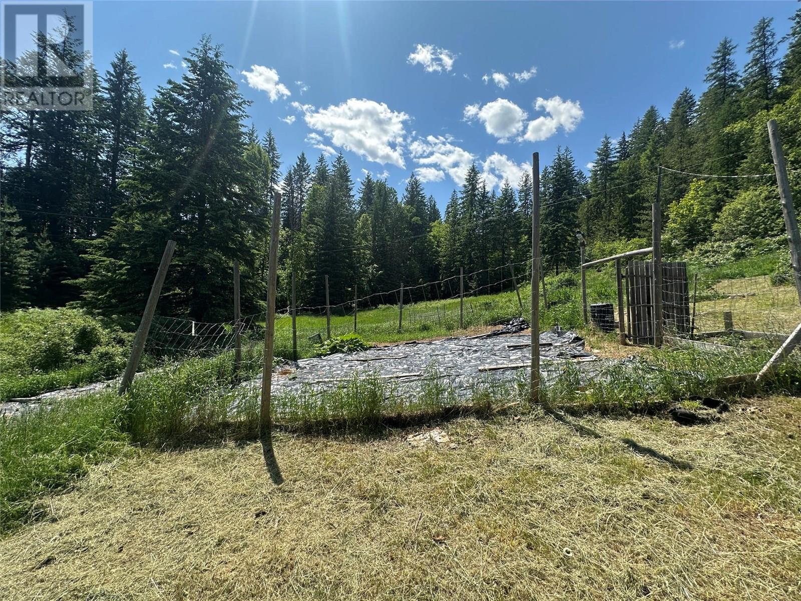 Photo 24 of 1482 Zwicky Road, Kaslo BC