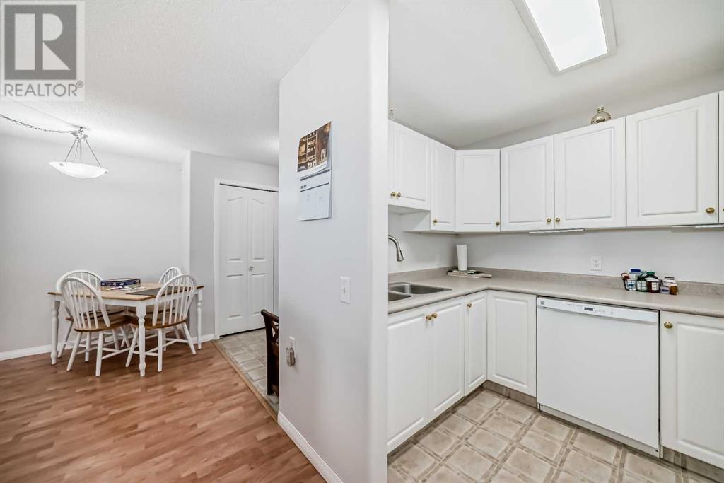 Single Family House for Sale in   Somervale Court SW Somerset Calgary 